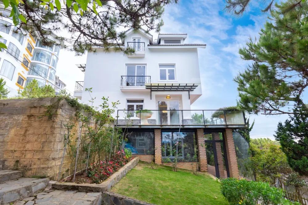 Villa 43B