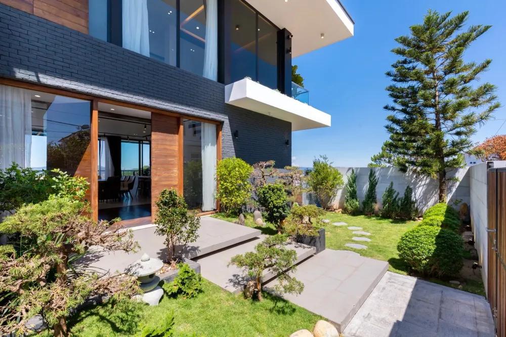 Villa B12