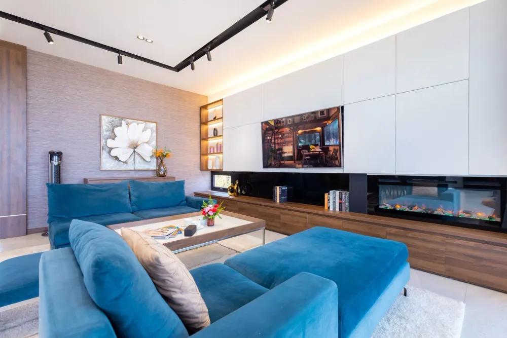 Villa B12