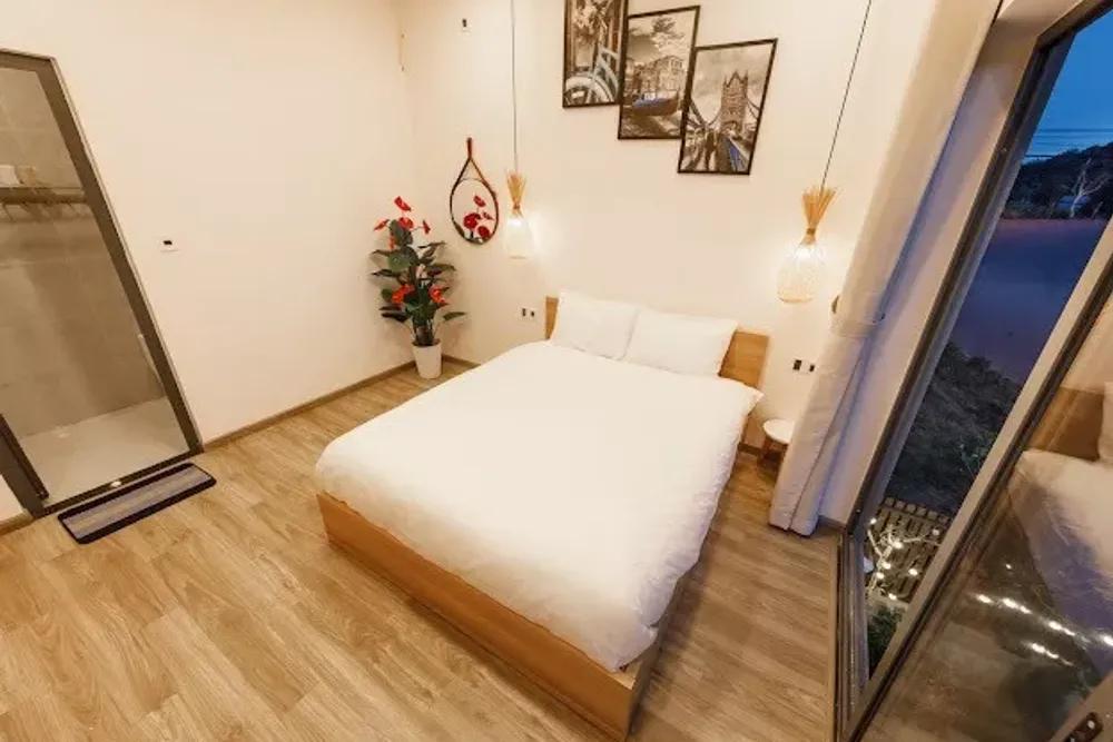 Villa Fullhouse