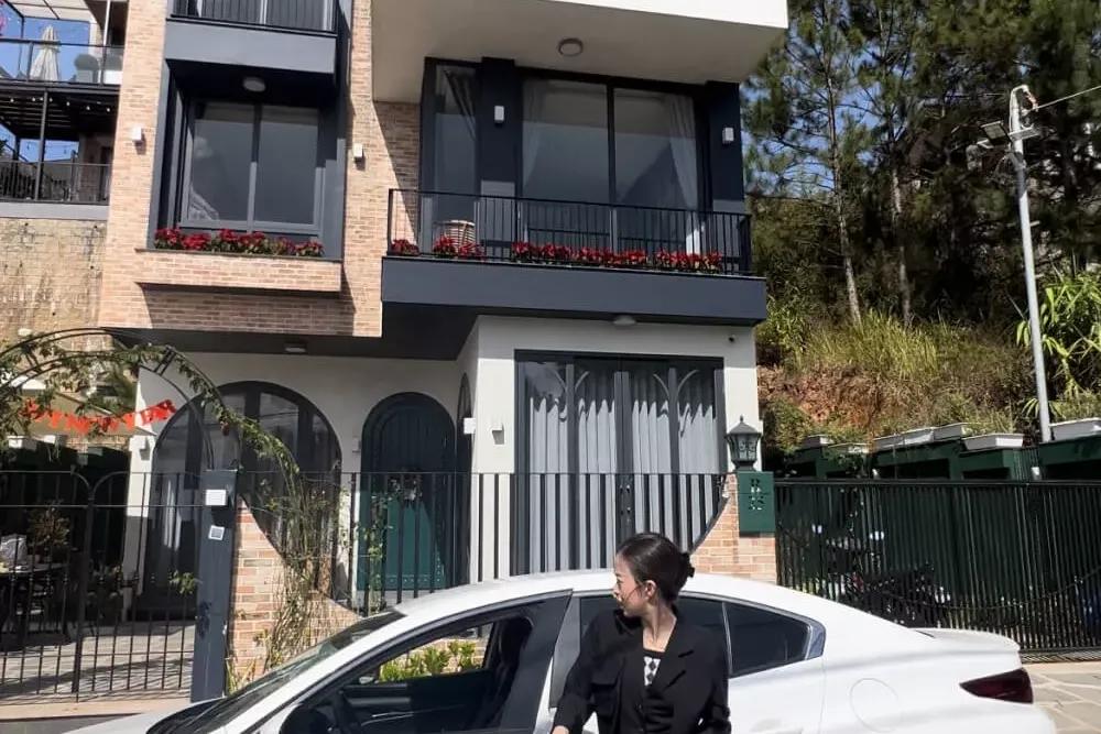 Villa B25